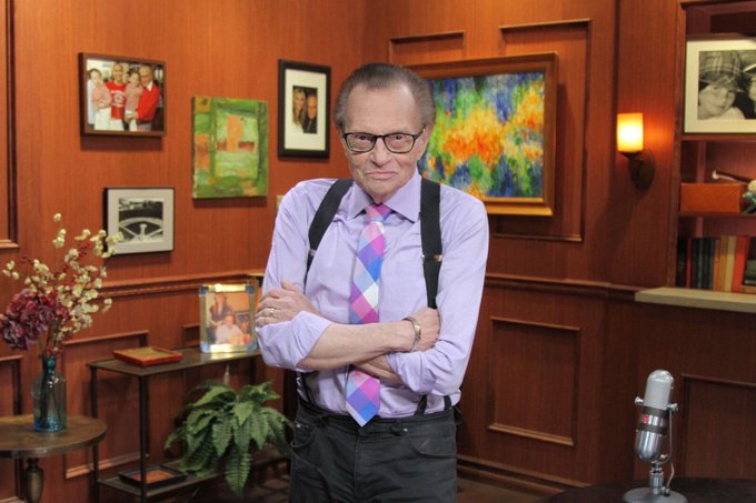 Muere Larry King, icono de la televisión estadounidense