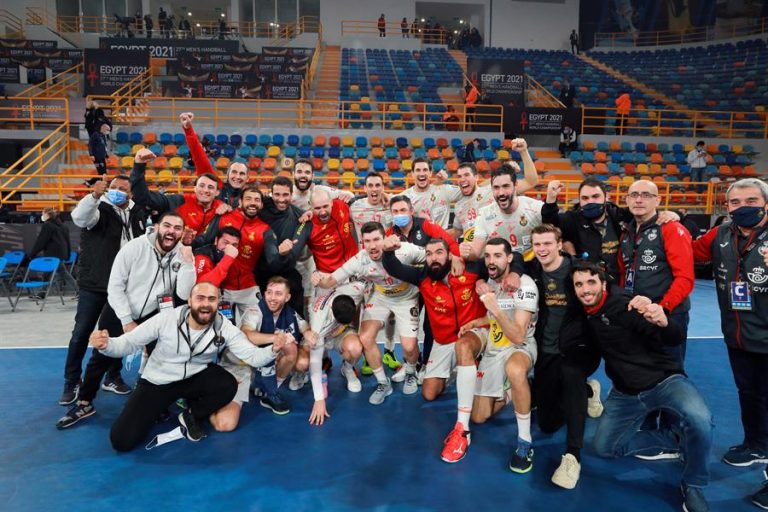 Dinamarca-España y Francia-Suecia, duelo de gigantes en la semifinales