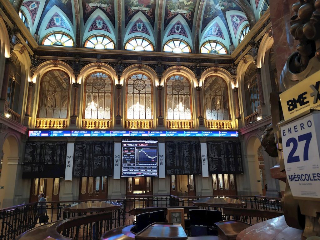 La Bolsa española avanza el 0,14% pese al temor de las subidas de tipos en EEUU