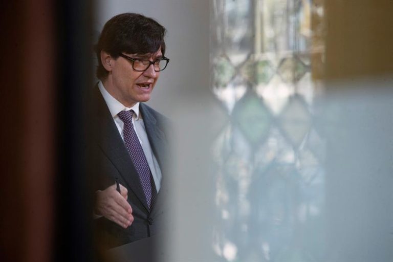 El PSC con Illa se disputa el triunfo con ERC, según el CIS