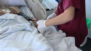 Canarias registra tres fallecimientos y 1.762 casos de COVID-19