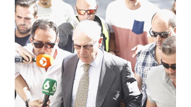 Anticorrupción acusa a Rato de blanqueo y pide hasta 83 años de cárcel
