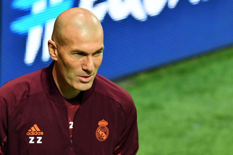 Zidane comunica su deseo de marcharse