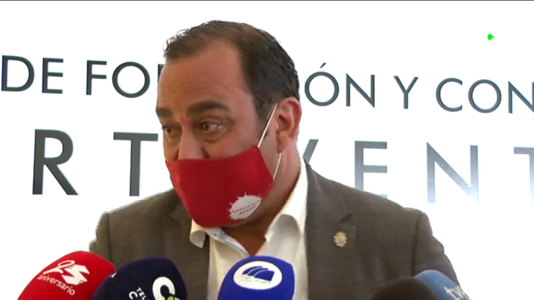 El Gobierno nombra viceconsejero a Acosta, con la objeción de Podemos