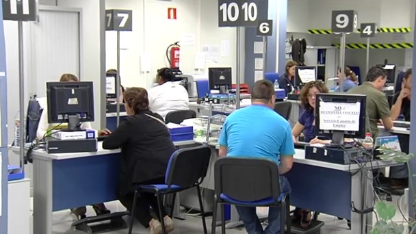 Casi 8.000 trabajadores salieron de los ERTE en mayo en Canarias