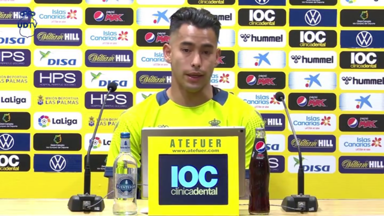 Araujo receta para el derbi «tranquilidad» y «trabajar duro»