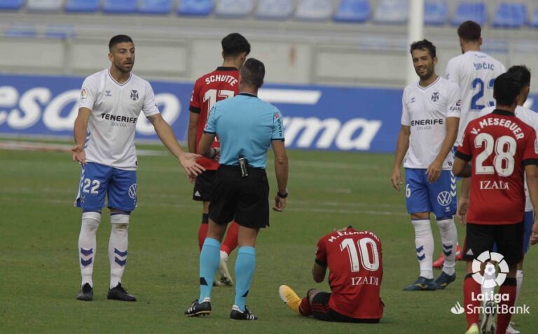 Aplazado el partido entre el Mirandés y el Tenerife por 13 positivos en el club burgalés