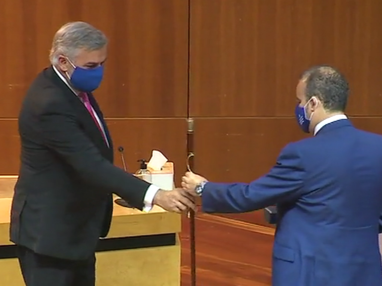 Lluís Serra toma posesión como rector de la Universidad de Las Palmas de Gran Canaria