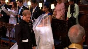 Meghan Markle revela que la familia real no la apoyó durante su embarazo y fue objeto de comentarios racistas