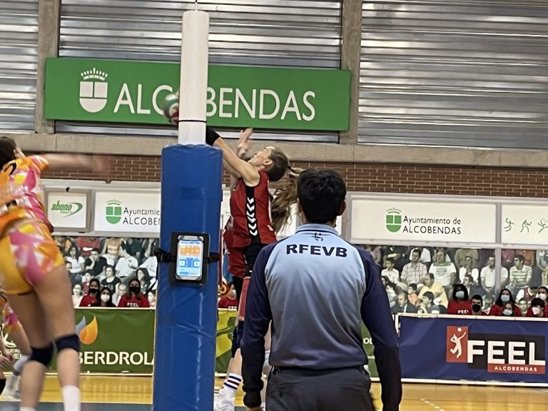 El CV CCO 7 Palmas toma ventaja en la Liga Iberdrola al imponerse por 3-1 a Feel Volley Alcobendas