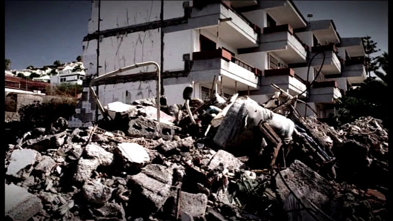 Cinco años del derrumbe del edificio de Los Cristianos que se llevó la vida de siete personas