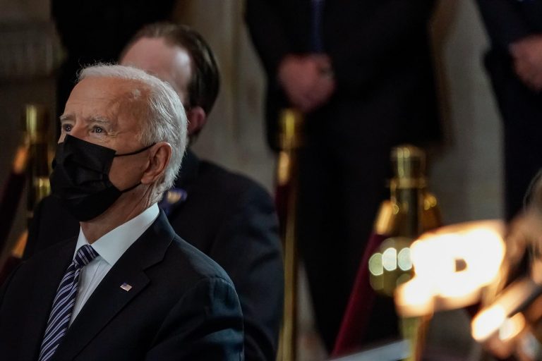 Biden anuncia la salida de EEUU de Afganistán