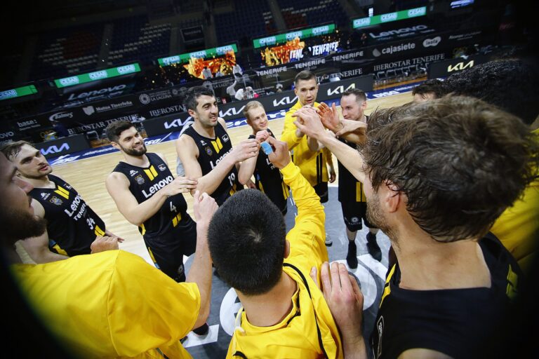 El Lenovo Tenerife, con motivación, ganas e incógnitas ante el Burgos
