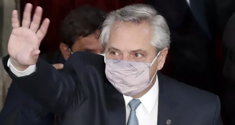 Presidente argentino da positivo en covid-19 a pesar de haber sido vacunado