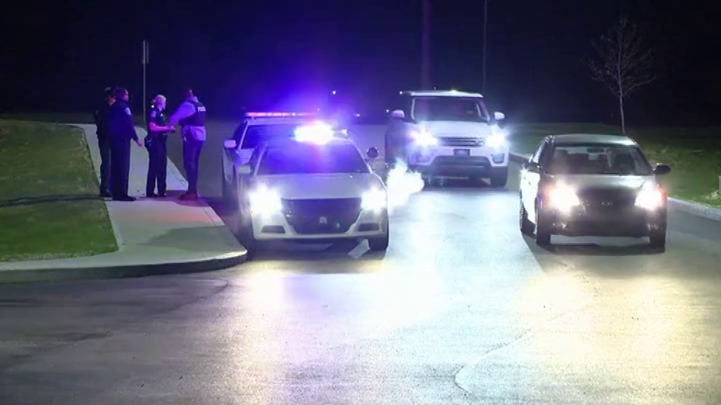 Ocho muertos en un tiroteo en las instalaciones de FedEx, cerca del aeropuerto de Indianápolis