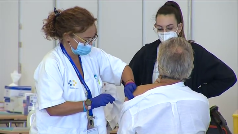 Comienza la vacunación con Janssen para personas entre los 70 y 79 años