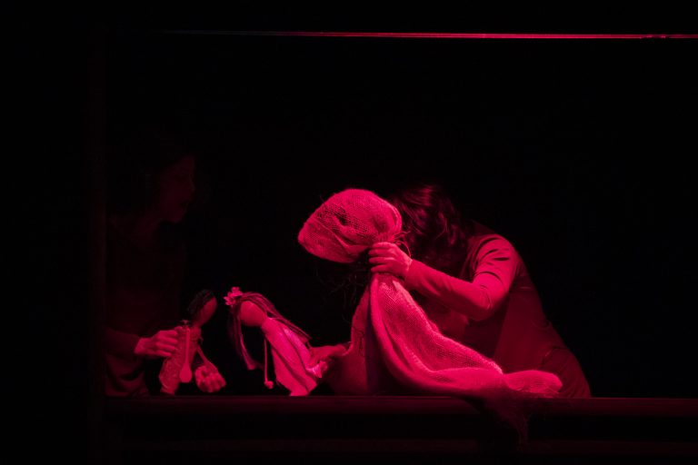 El Cuyás acerca a los escolares la obra de teatro ‘ORFEO’, de la compañía La Canica