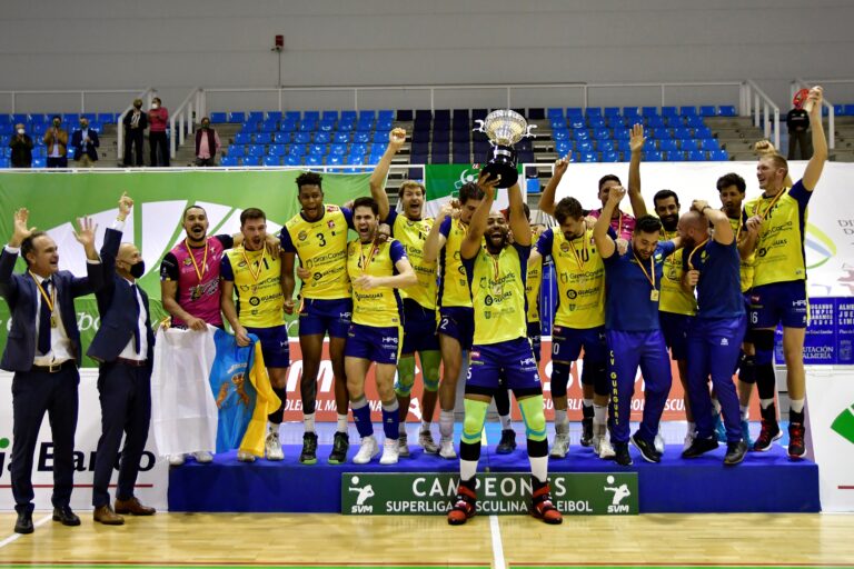 El Guaguas saborea el triunfo 27 años después