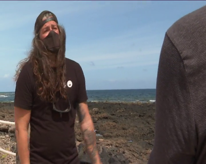 Una familia de orcas impide que continúe su viaje a las islas de los volcanes