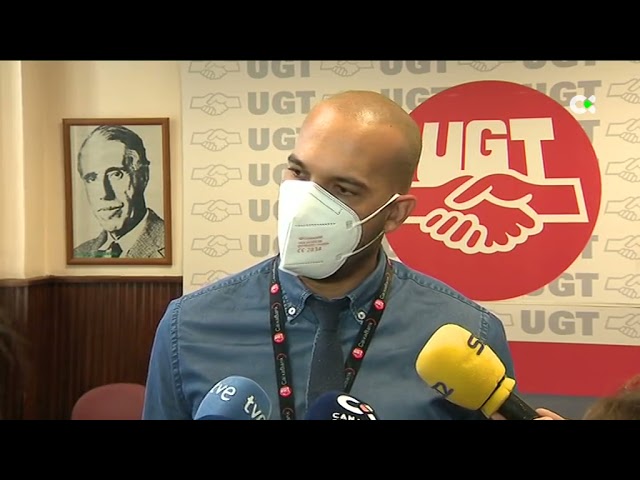 Los sindicatos, contrarios a los efectos del ERE de CaixaBank en las islas