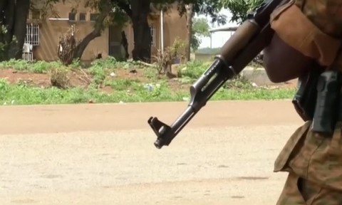 El Gobierno repatriará este viernes los cuerpos de los periodistas asesinados en Burkina Faso