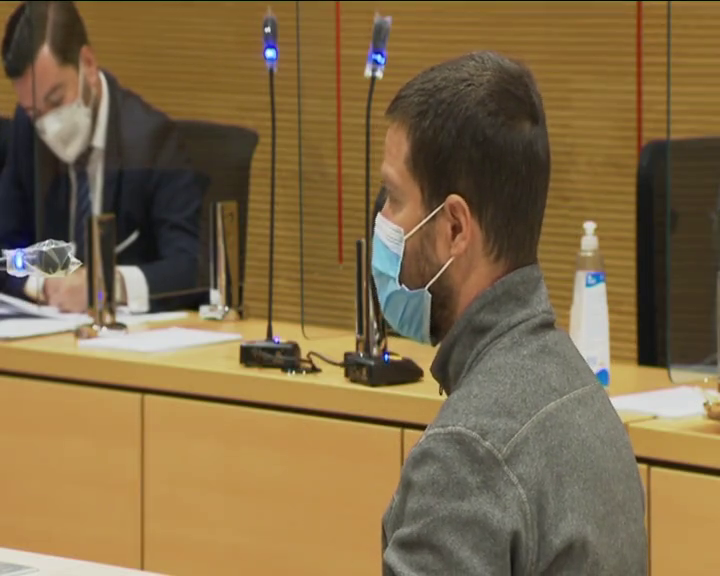 El acusado de matar a su padre, el poeta y abogado José Rafael Hernández, se enfrenta a 25 años de prisión