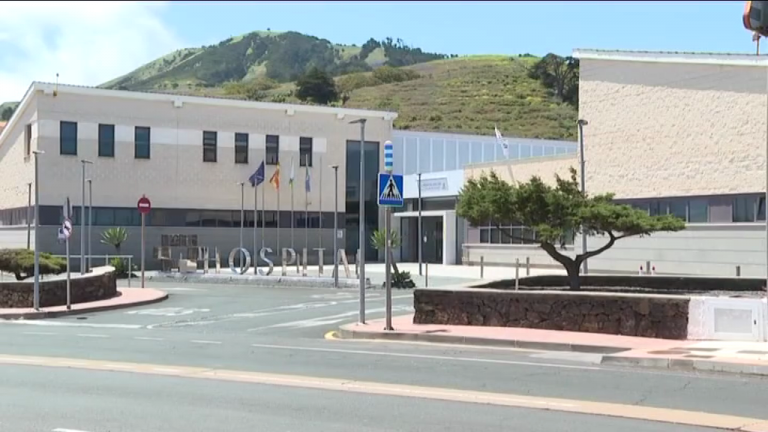 Grave un menor de ocho años tras sufrir un atropello en El Hierro