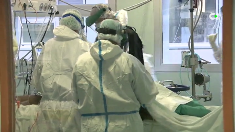 La presión hospitalaria mejora ligeramente en Canarias