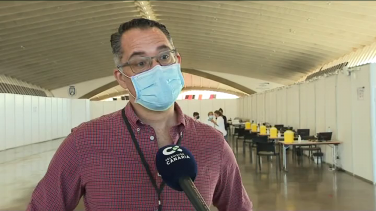 En Tenerife ya vacunan con Janssen