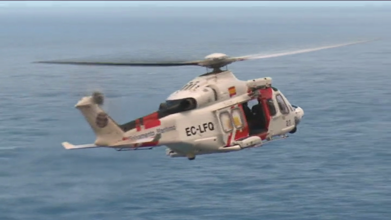Continúa la búsqueda del pescador que cayó al mar en La Palma