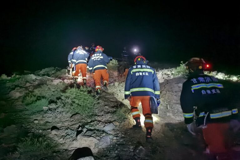 El clima extremo acaba con la vida de 21 participantes en una maratón de montaña en China