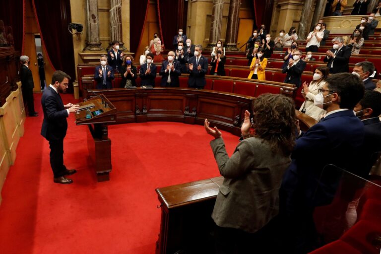 Aragonès se propone «culminar la independencia» siguiendo el ejemplo escocés en el debate de investidura