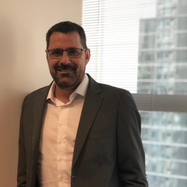 «Una de las formas con las que uno siente la canariedad, al estar fuera de las Islas, es cuando escuchas tu acento»