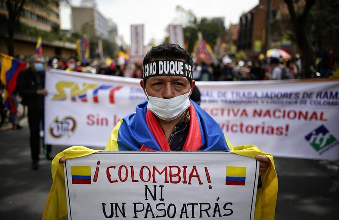 Octava jornada de protestas en Colombia