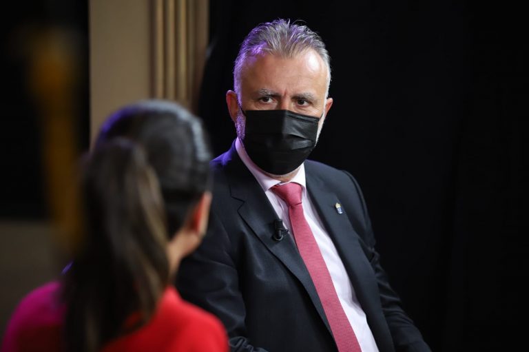 Torres apuesta por transformar Canarias para ser referente en energía sostenible