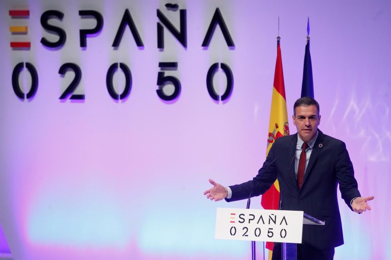 Sánchez abre un gran diálogo nacional para construir la España de 2050