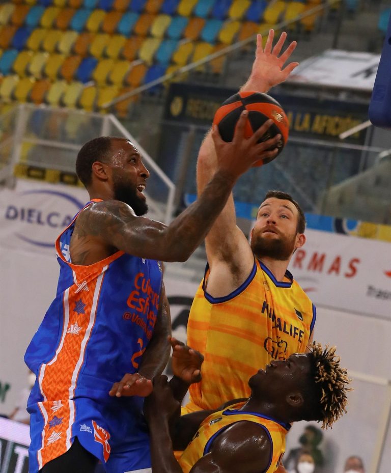 El Herbalife Gran Canaria apura sus opciones de play-off (92-86)