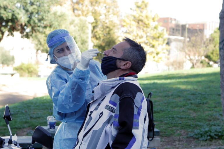 113 contagios nuevos de COVID-19 este sábado en el archipiélago