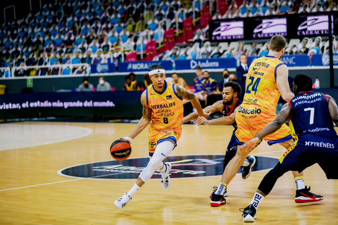 El fallo de cuatro triples del Herbalife le da la victoria al MoraBanc