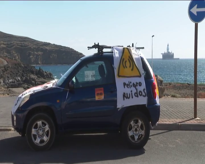 Fin a las vibraciones de una plataforma petrolífera del Puerto de Granadilla