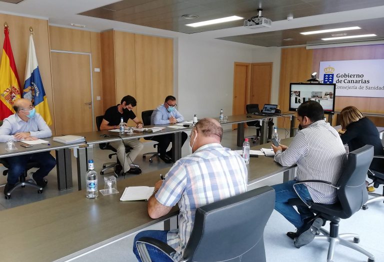 Sanidad regularizará como interinos a 4.316 trabajadores eventuales del SCS