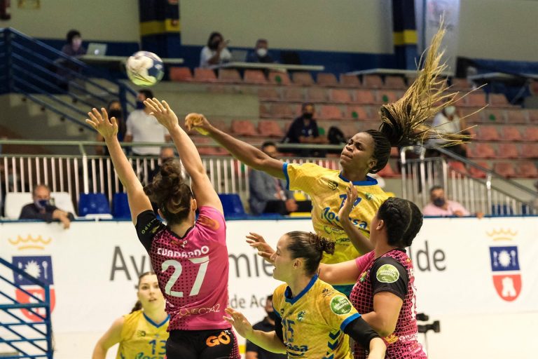 El Rocasa Gran Canaria cae a las primeras de cambio en su Copa