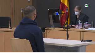 El acusado de intentar matar a su novia alega que fue sexo duro consentido