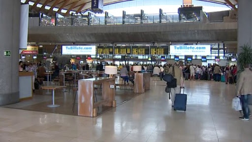 Países Bajos evita cuarentena y PCR negativa viajeros de Baleares y Canarias