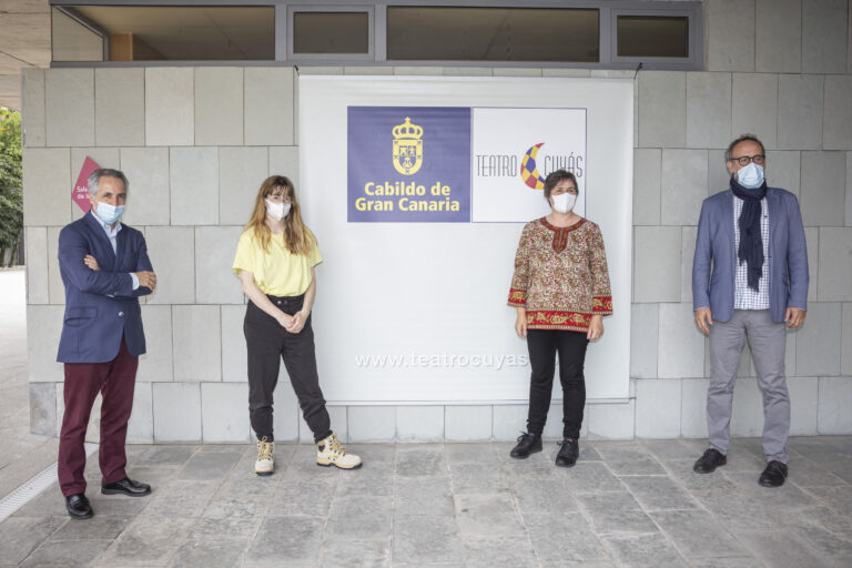 La compañía Chévere se estrena en el Cuyás con el montaje ‘Curva España’