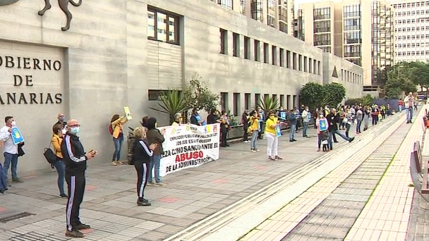 Los temporales del Gobierno canario convocan cuatro días de huelga