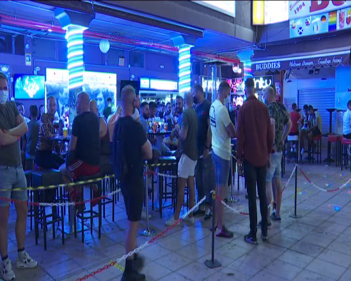 El primer fin de semana sin toque de queda se salda sin incidentes de consideración en las islas