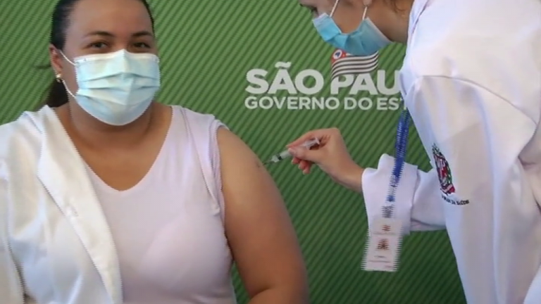 Canarias alcanza el millón de dosis administradas de vacunas contra la COVID-19