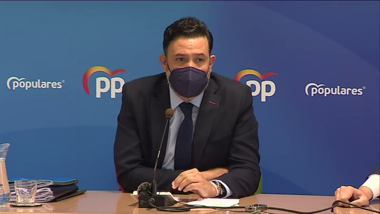 El PP plantea que el Gobierno bonifique en un 25% las tasas aeroportuarias y costee los test PCR o de antígenos de los turistas
