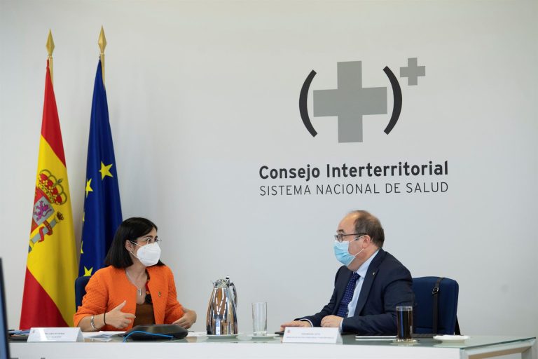 Sanidad aún no confirma fecha para el fin del uso obligatorio de la mascarilla